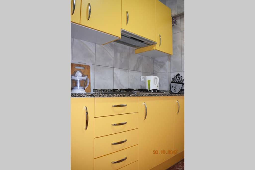 Apartamento En El Centro De Alicante Bagian luar foto